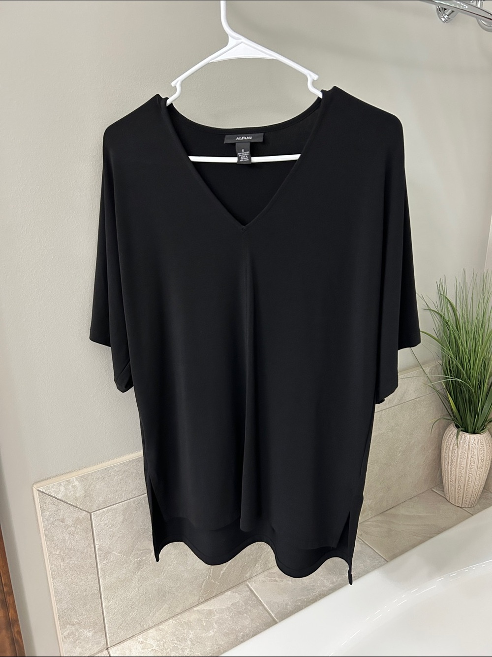 Alfani Black V-Neck Tunic Top